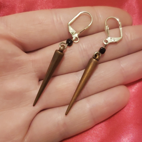 *Free Add On Item* Earrings - Picture 1 of 4